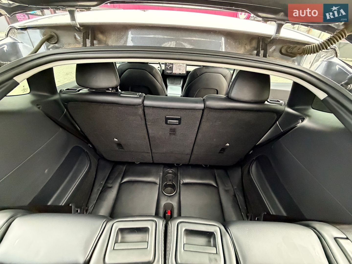 Tesla Model Y 2021 VIN 5YJYGAEE0MF190687 фото оголошення 12 з 24