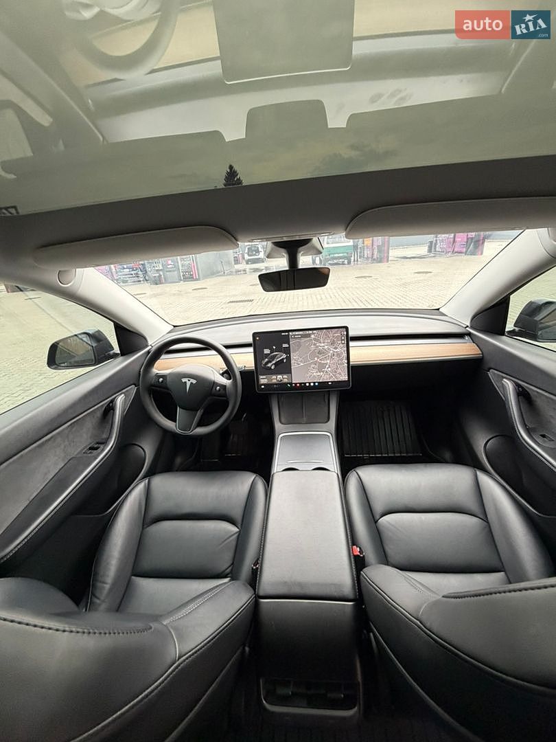 Tesla Model Y 2021 VIN 5YJYGAEE0MF190687 фото оголошення 20 з 24