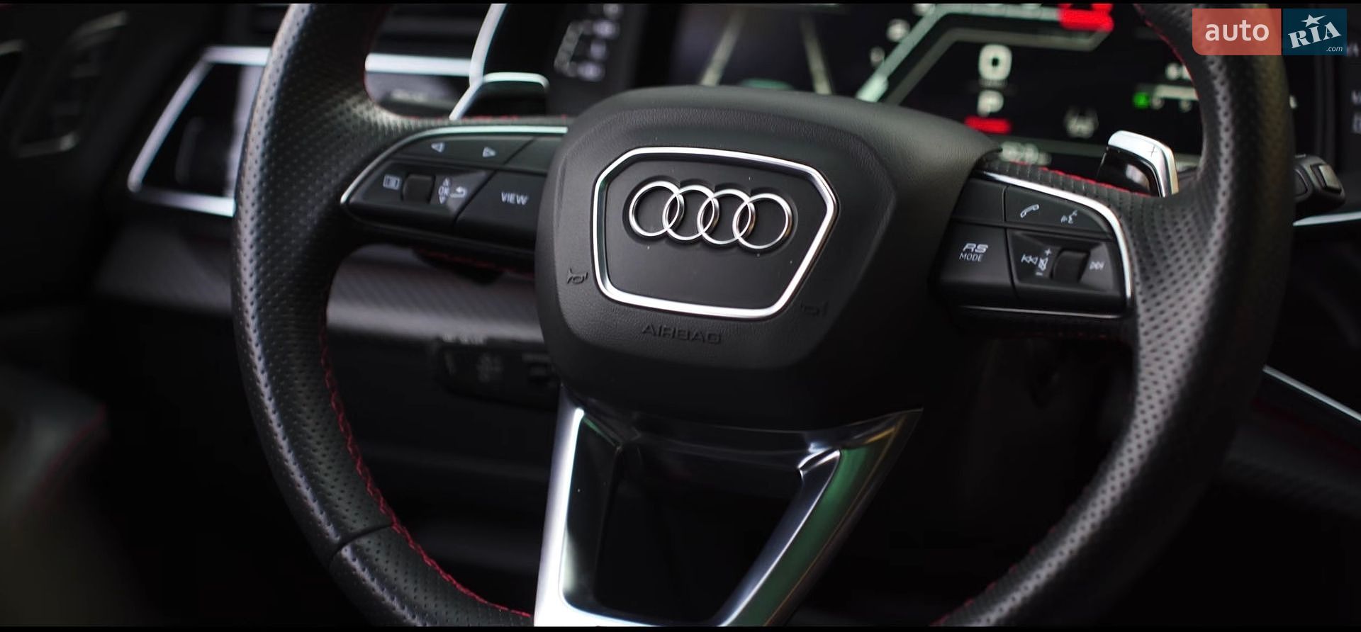 Audi RS Q8 2021 VIN WUAZZZF16MD023009 фото оголошення 42 з 53