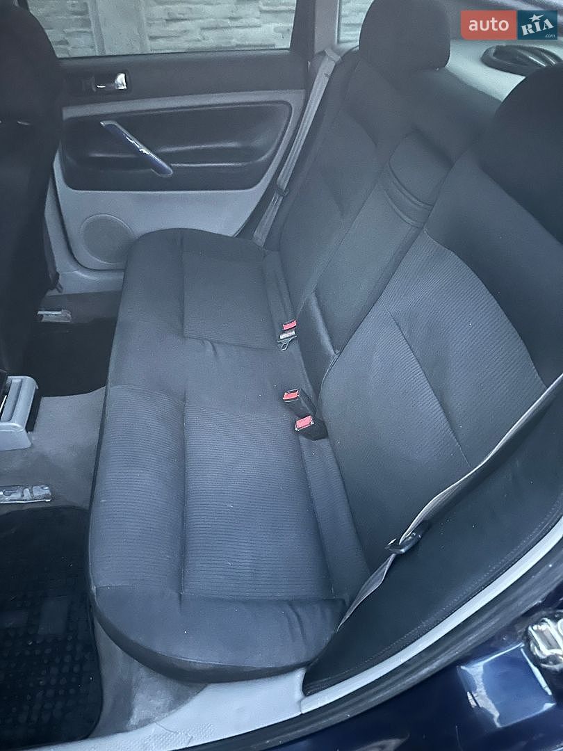 Volkswagen Passat 1997 VIN WVWZZZ3BZWP098552 фото оголошення 3 з 9