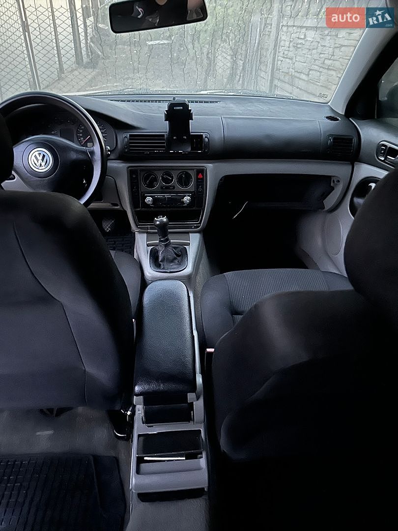 Volkswagen Passat 1997 VIN WVWZZZ3BZWP098552 фото оголошення 8 з 9