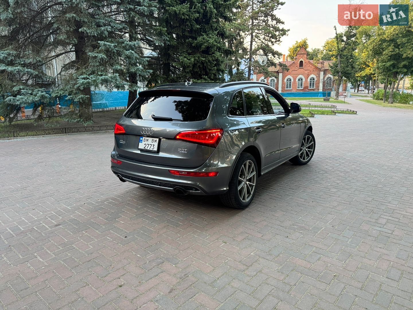 Audi Q5 2015 VIN WA1DGAFP0FA139680 фото оголошення 7 з 18