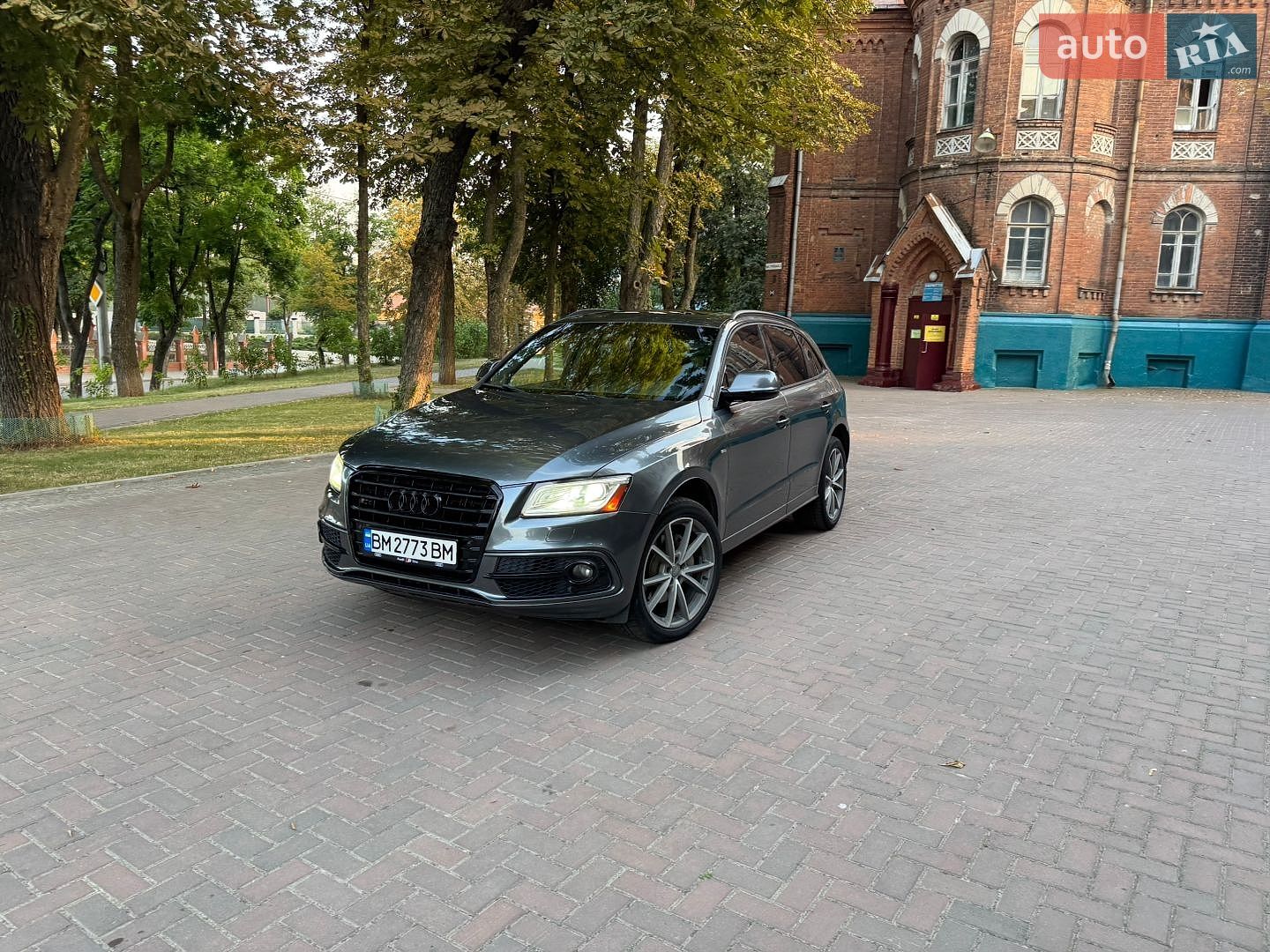 Audi Q5 2015 VIN WA1DGAFP0FA139680 фото оголошення 16 з 18