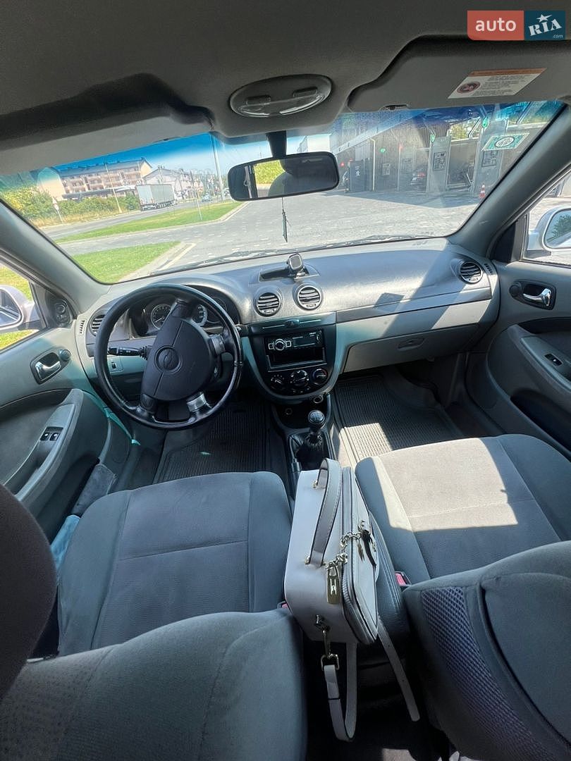 Chevrolet Lacetti 2007 VIN KL1NF35BE8K780987 фото оголошення 4 з 13