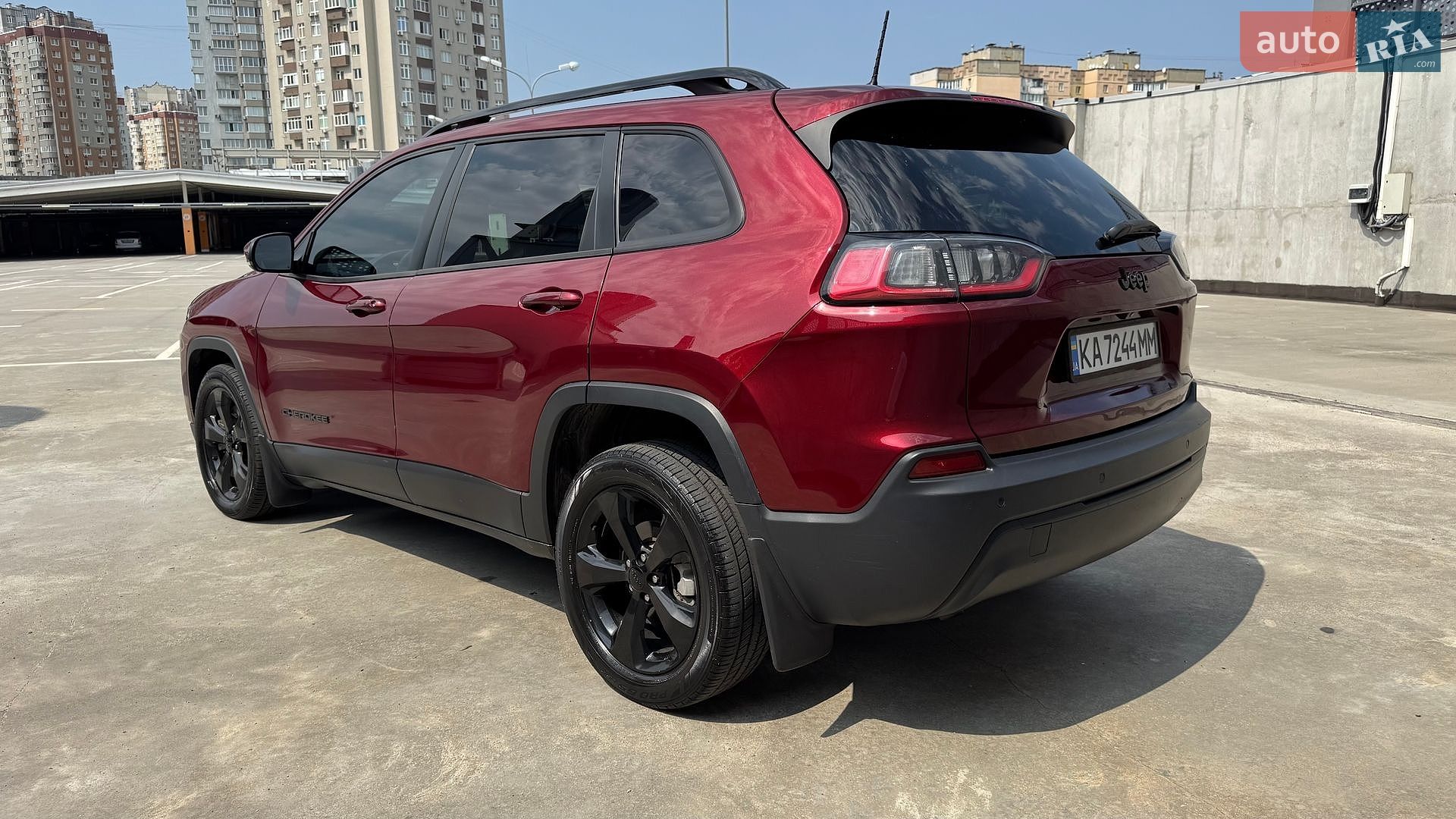 Jeep Cherokee 2020 VIN 1C4PJLLB6MD113296 фото оголошення 16 з 39