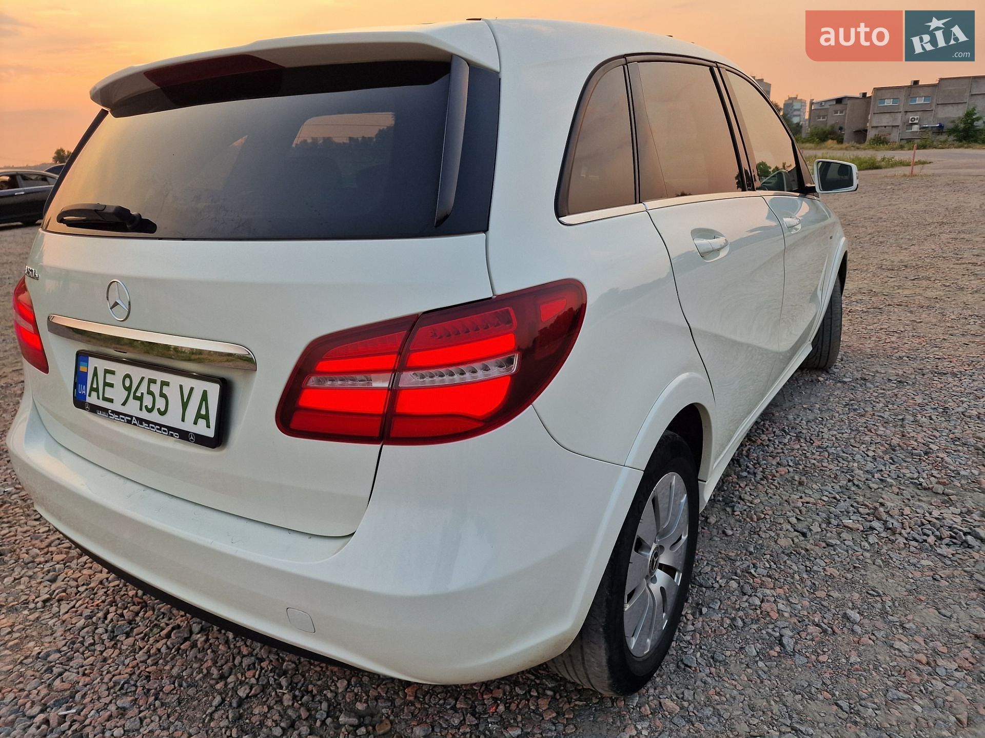 Mercedes-Benz B-Class 2017 VIN WDD2428901J016554 фото оголошення 5 з 21