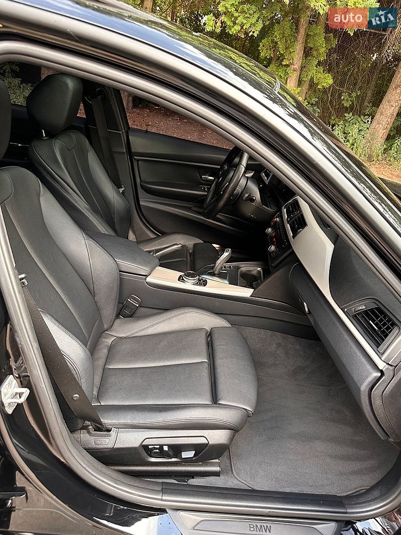 BMW 3 Series 2015 VIN WBA3B1C58F5A05737 фото оголошення 21 з 31