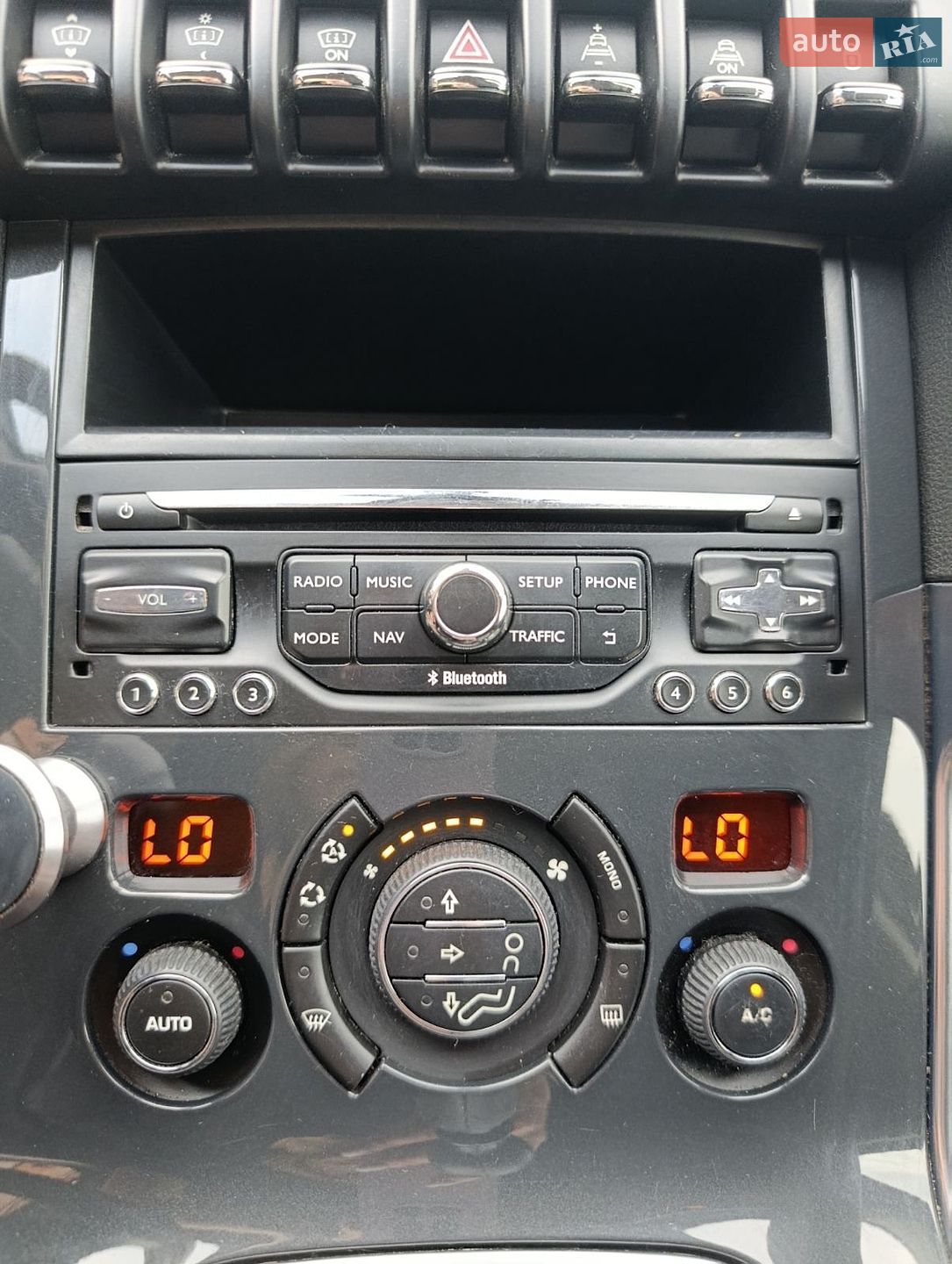 Peugeot 3008 2013 VIN VF30URHE8DS090820 фото оголошення 7 з 29