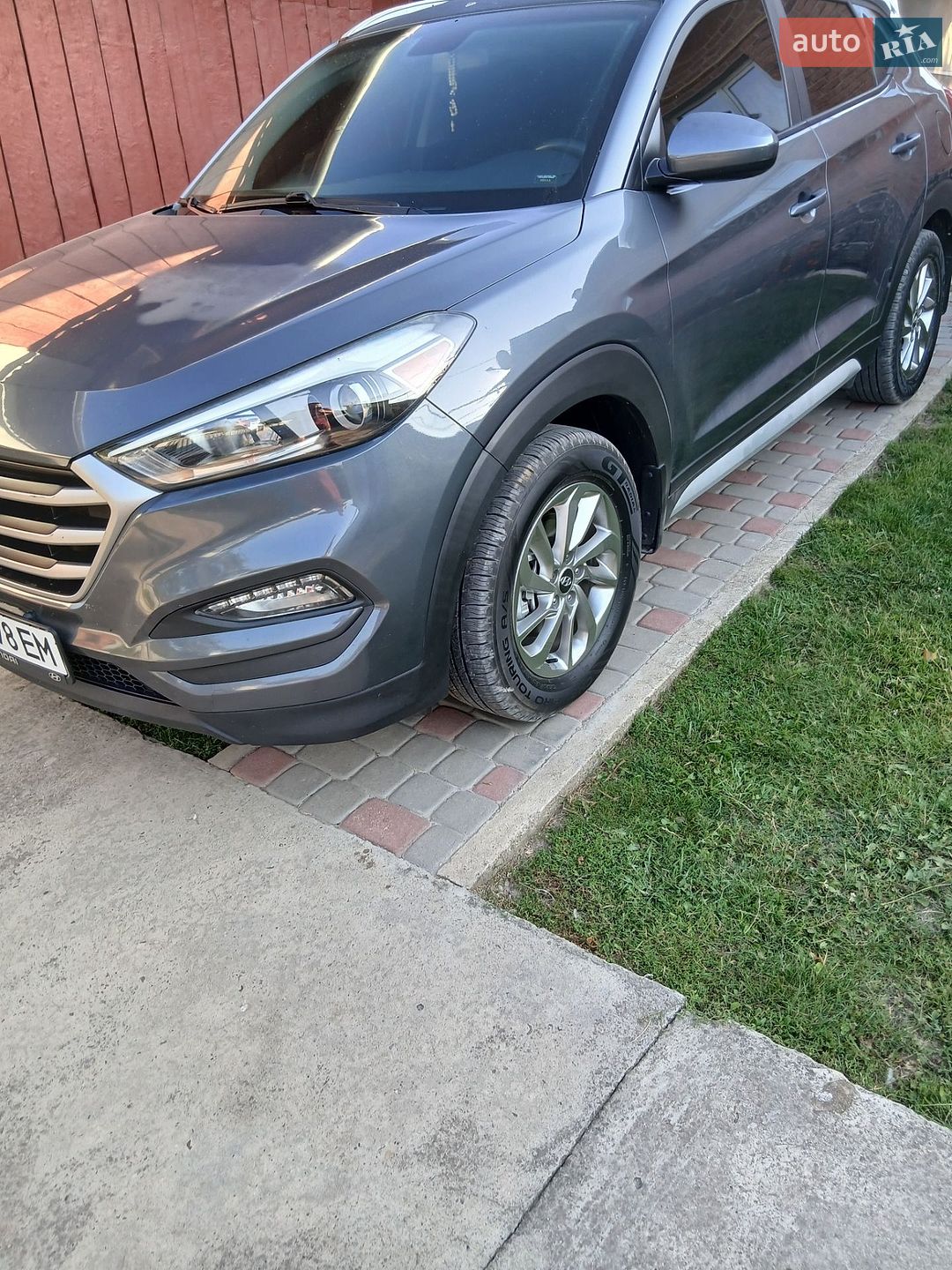 Hyundai Tucson 2018 VIN KM8J33A45JU677825 фото оголошення 3 з 40