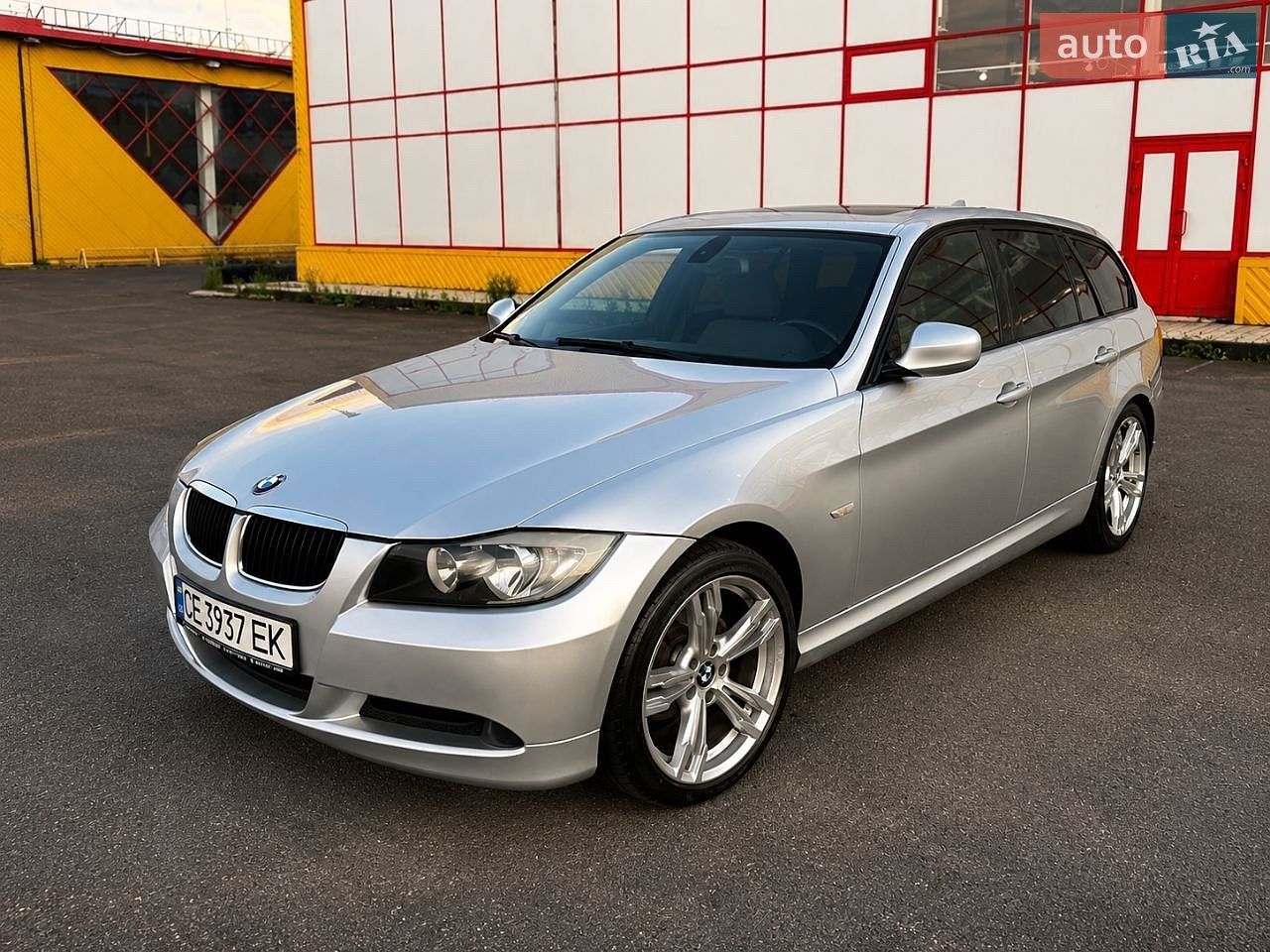 BMW 3 Series 2007 VIN WBAVR51020FE83897 фото оголошення 8 з 40