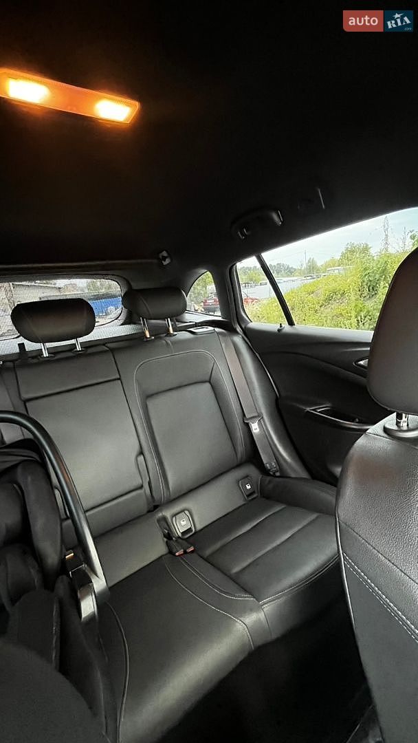 Opel Astra 2019 VIN W0VBF8EG3K8064684 фото оголошення 17 з 37
