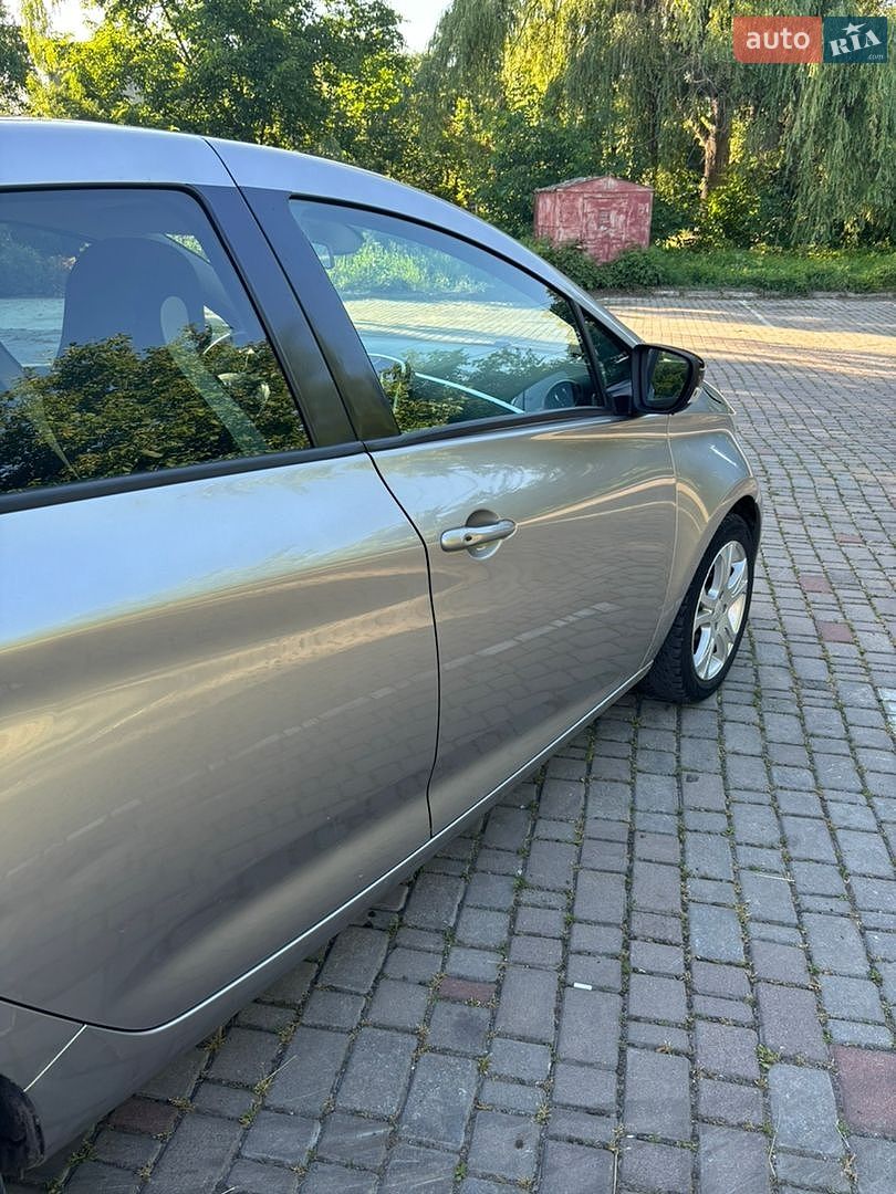Renault Zoe 2016 VIN VF1AGVYB155422853 фото оголошення 18 з 39