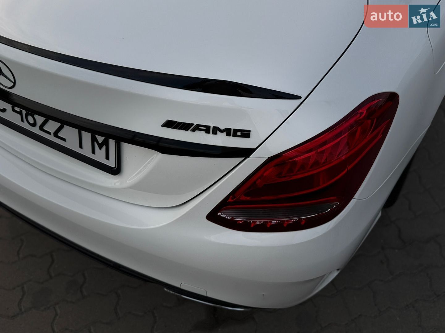 Mercedes-Benz C-Class 2016 VIN 55SWF6EBXGU133140 фото оголошення 12 з 22