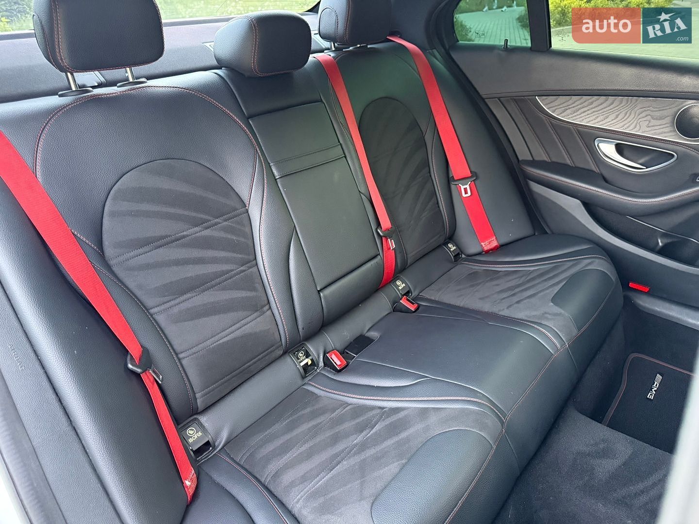 Mercedes-Benz C-Class 2016 VIN 55SWF6EBXGU133140 фото оголошення 18 з 22