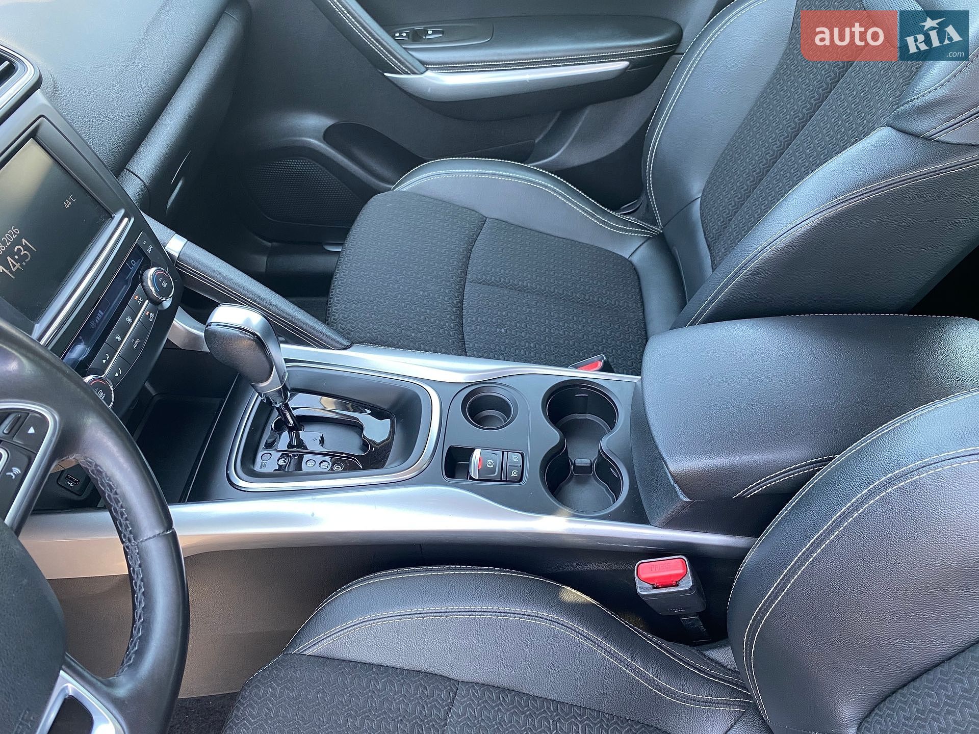 Renault Kadjar 2018 VIN VF1RFE00861485394 фото оголошення 17 з 29