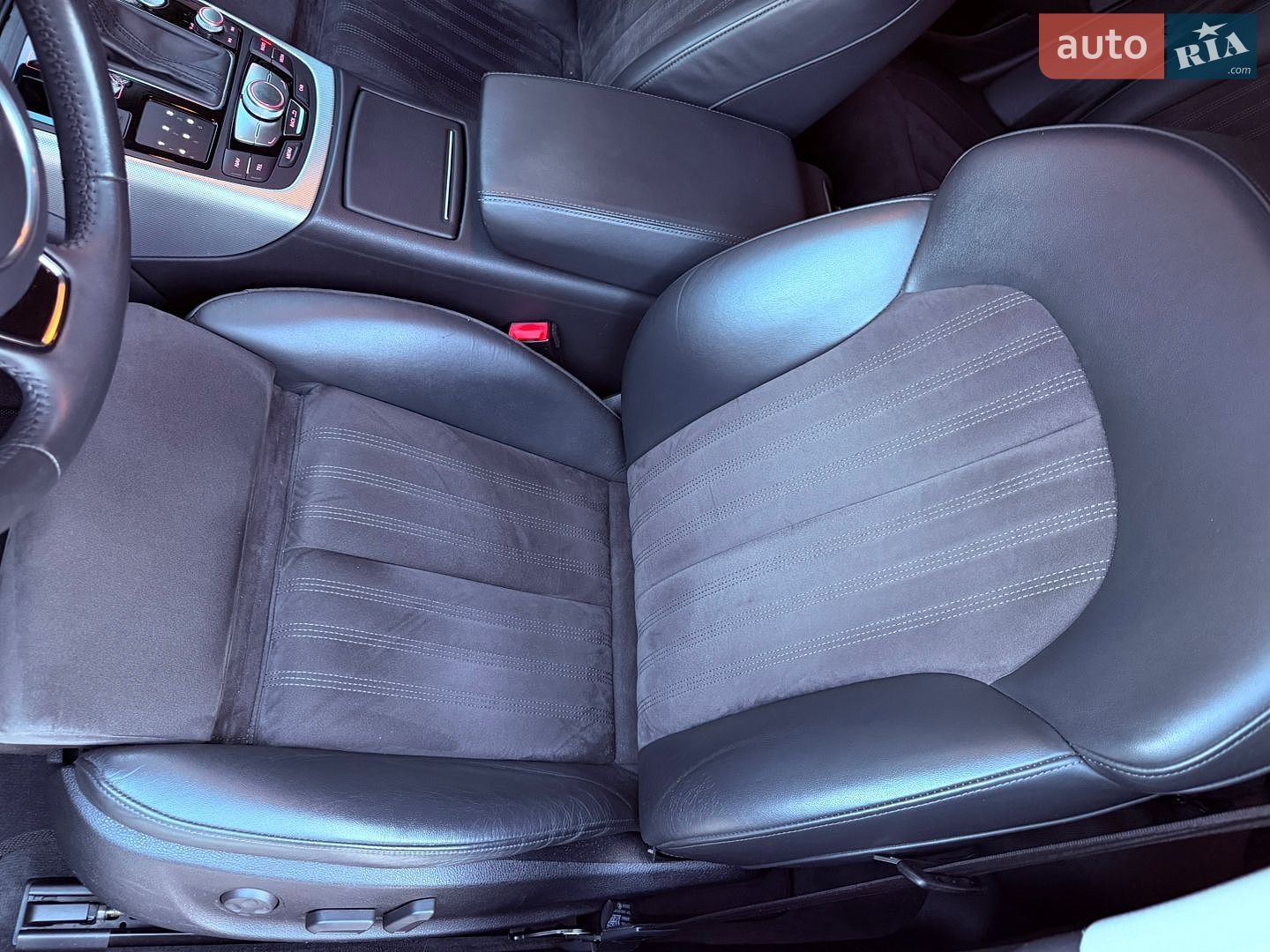 Audi A6 Allroad 2013 VIN WAUZZZ4G6DN149673 фото оголошення 27 з 40