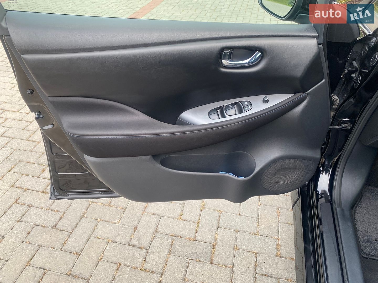 Nissan Leaf 2021 VIN 1N4BZ1BV4MC554228 фото оголошення 12 з 40