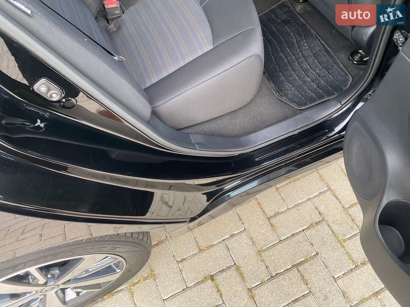 Nissan Leaf 2021 VIN 1N4BZ1BV4MC554228 фото оголошення 30 з 40