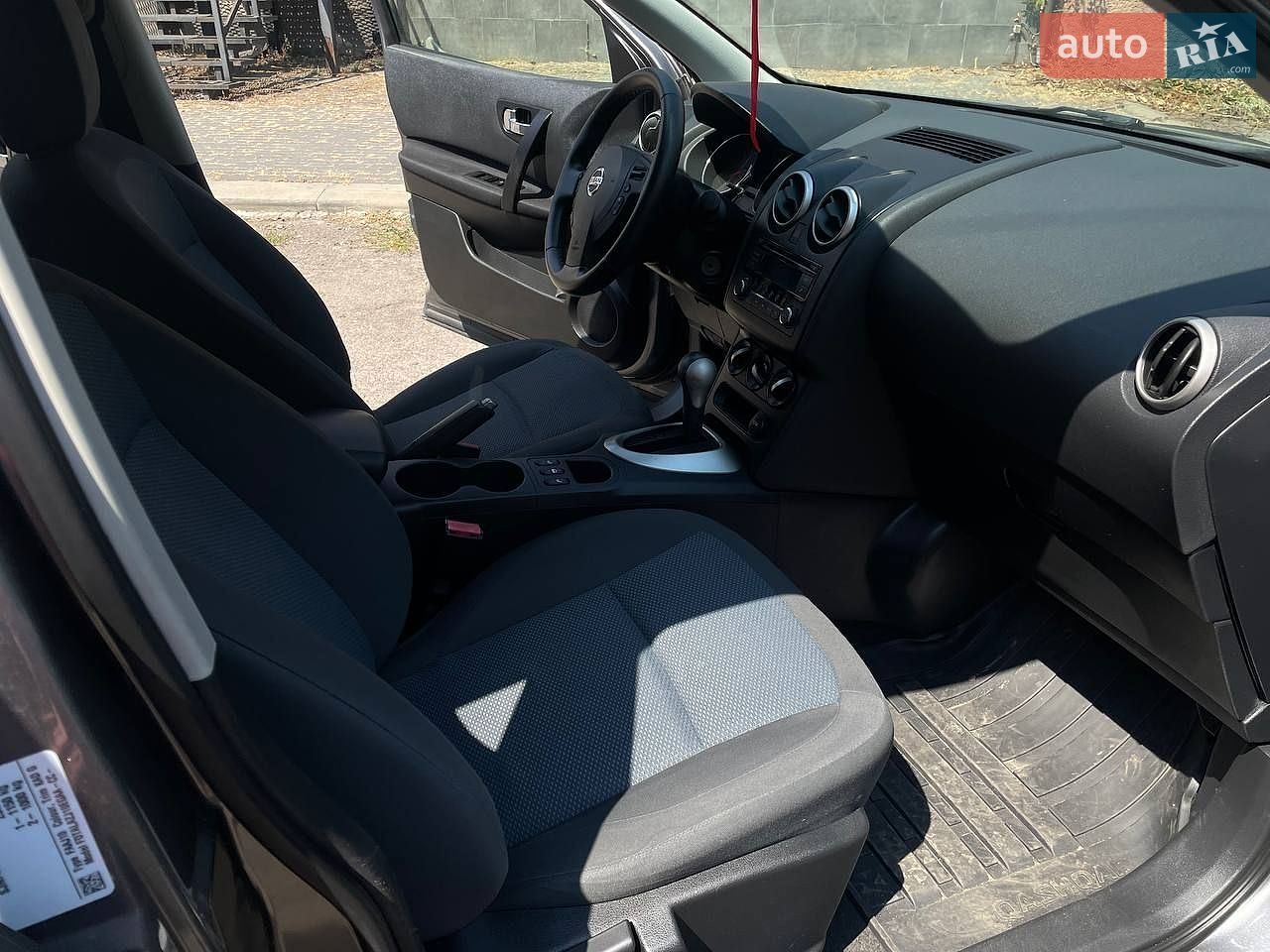 Nissan Qashqai 2012 VIN SJNFAAJ10U2675870 фото оголошення 9 з 39