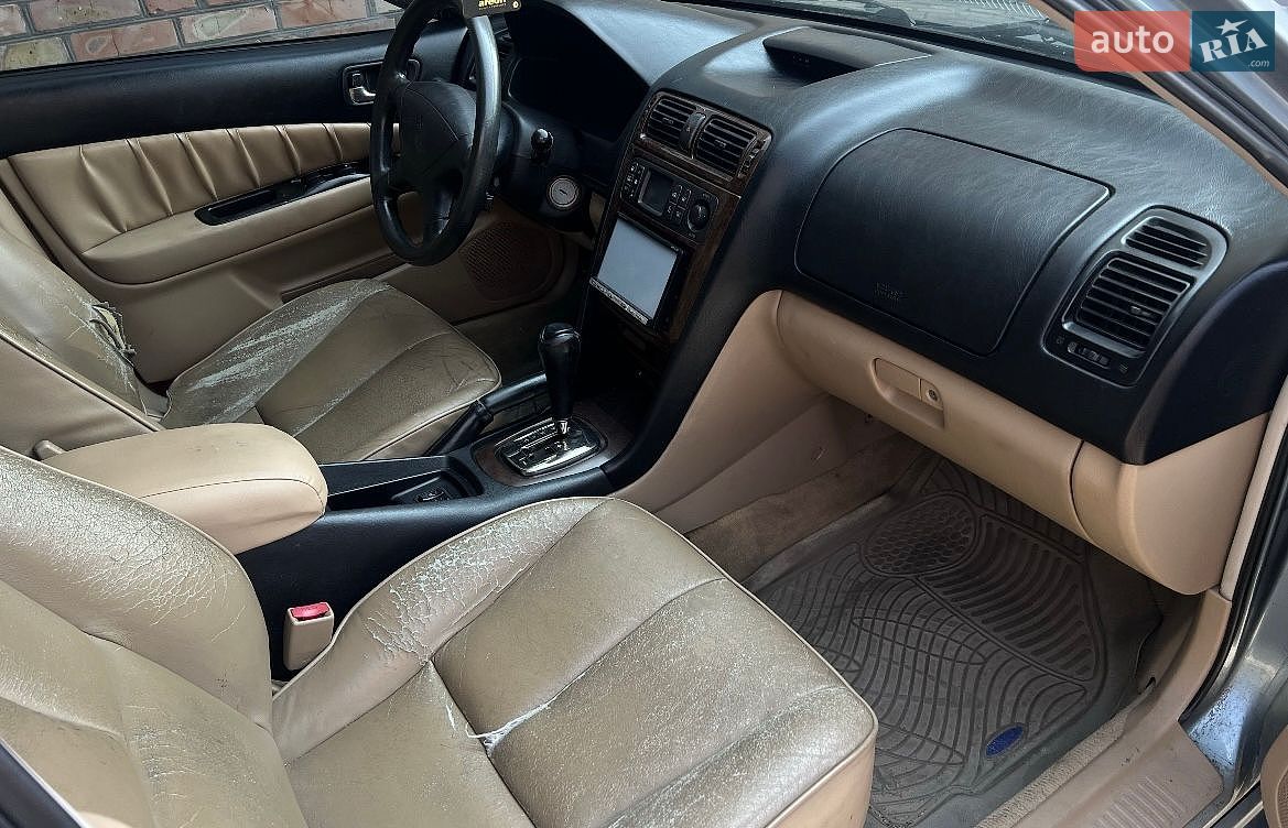 Mitsubishi Galant 2001 VIN JMBLREA5W1Z001085 фото оголошення 11 з 14