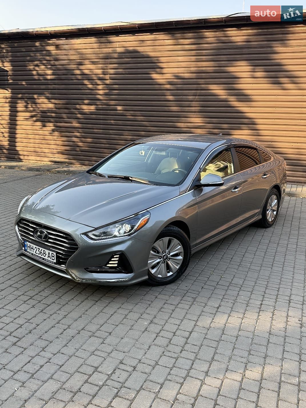 Hyundai Sonata 2018 VIN KMHE24L30JA081036 фото оголошення 8 з 18