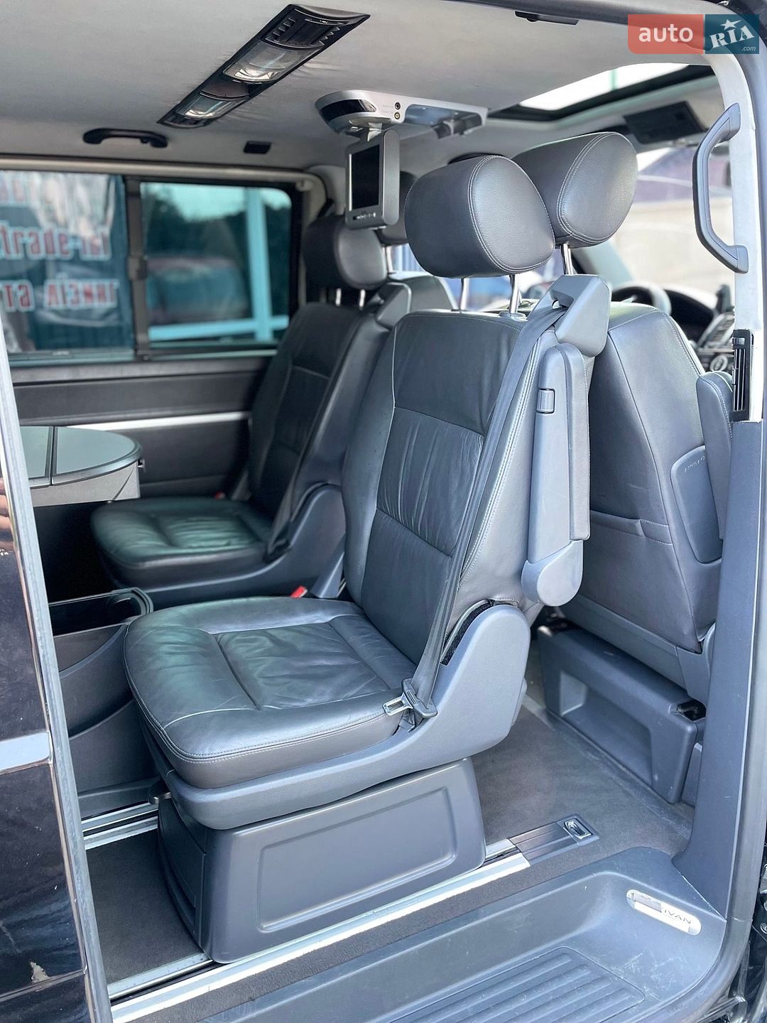 Volkswagen Transporter 2005 VIN WV1ZZZ7HZ6H013830 фото оголошення 10 з 24