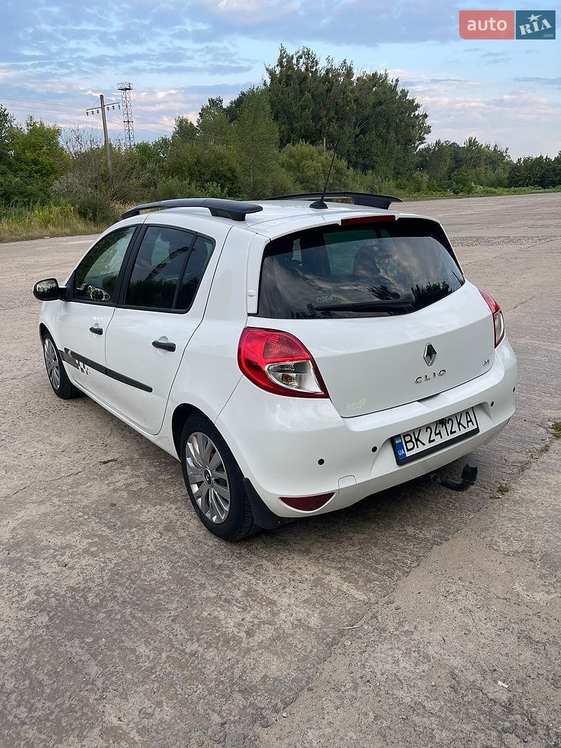 Renault Clio 2011 VIN VF1BR2HDH45689788 фото оголошення 11 з 28