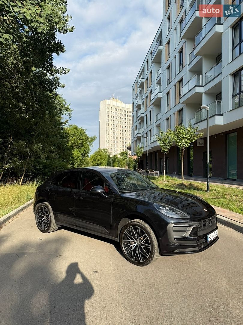 Porsche Macan 2024 VIN WP1AA2A50RLB20351 фото оголошення 3 з 26
