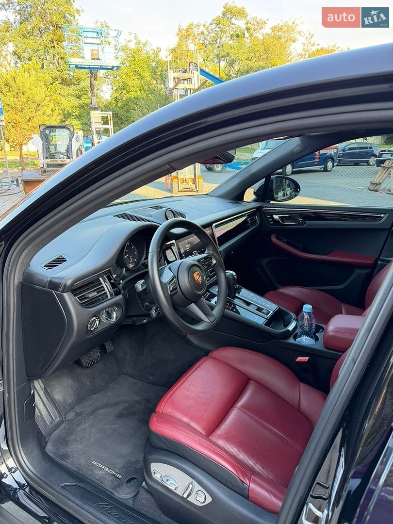 Porsche Macan 2024 VIN WP1AA2A50RLB20351 фото оголошення 11 з 26