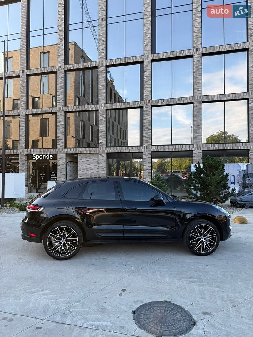 Porsche Macan 2024 VIN WP1AA2A50RLB20351 фото оголошення 9 з 26