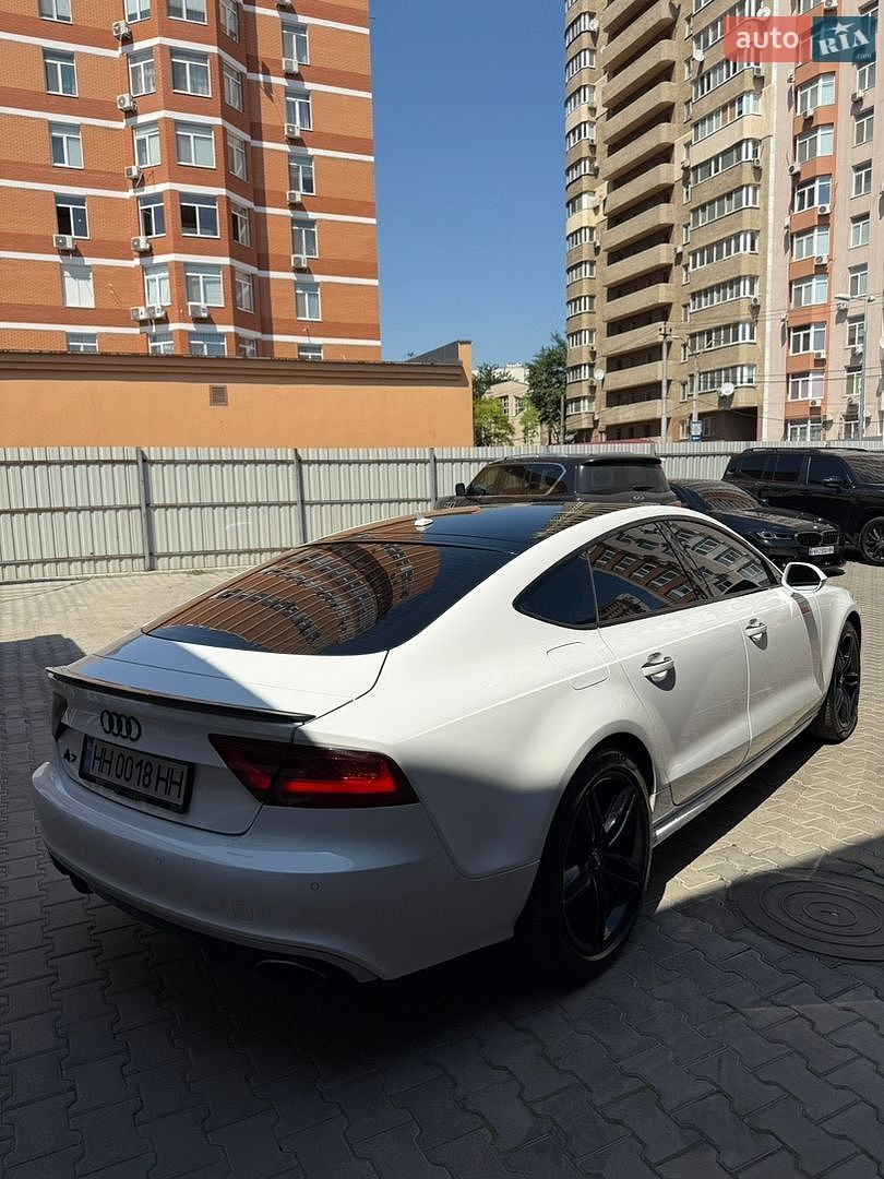Audi A7 Sportback 2011 VIN WAUZZZ4G5CN025764 фото оголошення 6 з 18