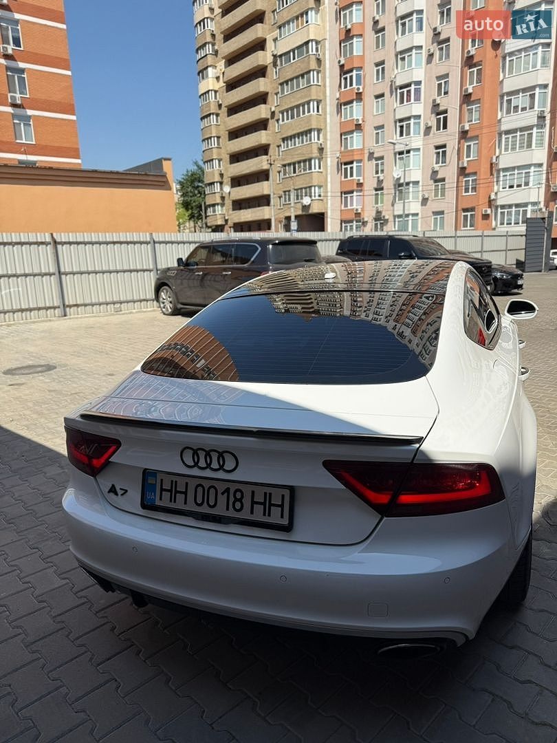 Audi A7 Sportback 2011 VIN WAUZZZ4G5CN025764 фото оголошення 7 з 18