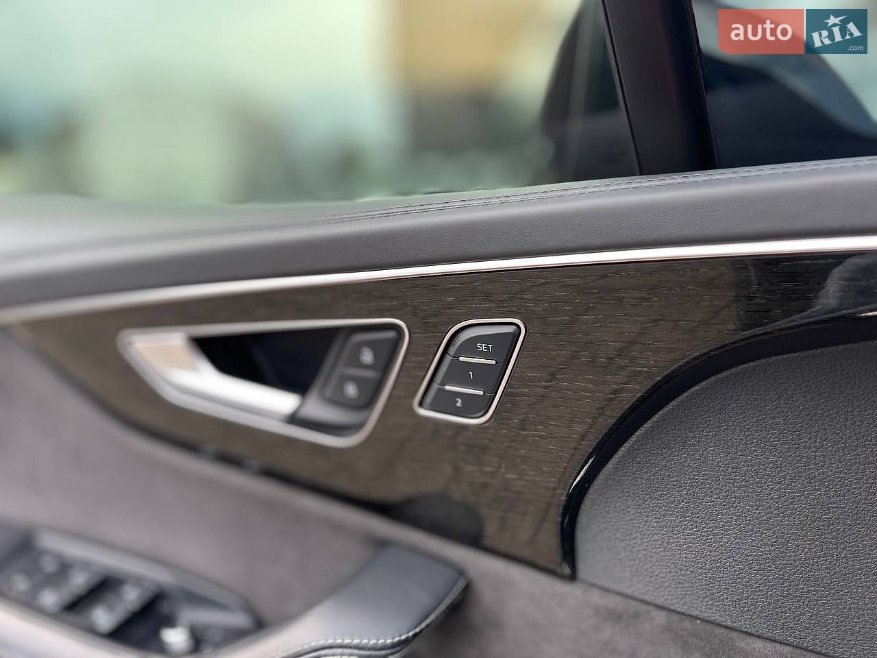 Audi SQ7 2021 VIN WAUZZZ4M0MD022851 фото оголошення 16 з 35