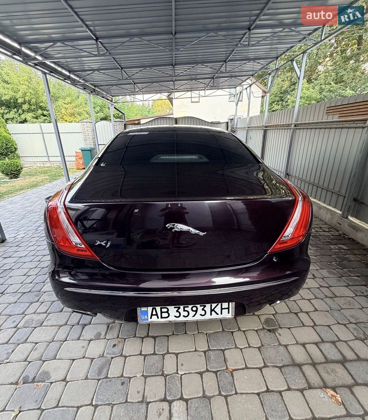 JAGUAR XJ 2011 VIN SAJAA1225BNV16528 фото оголошення 3 з 6
