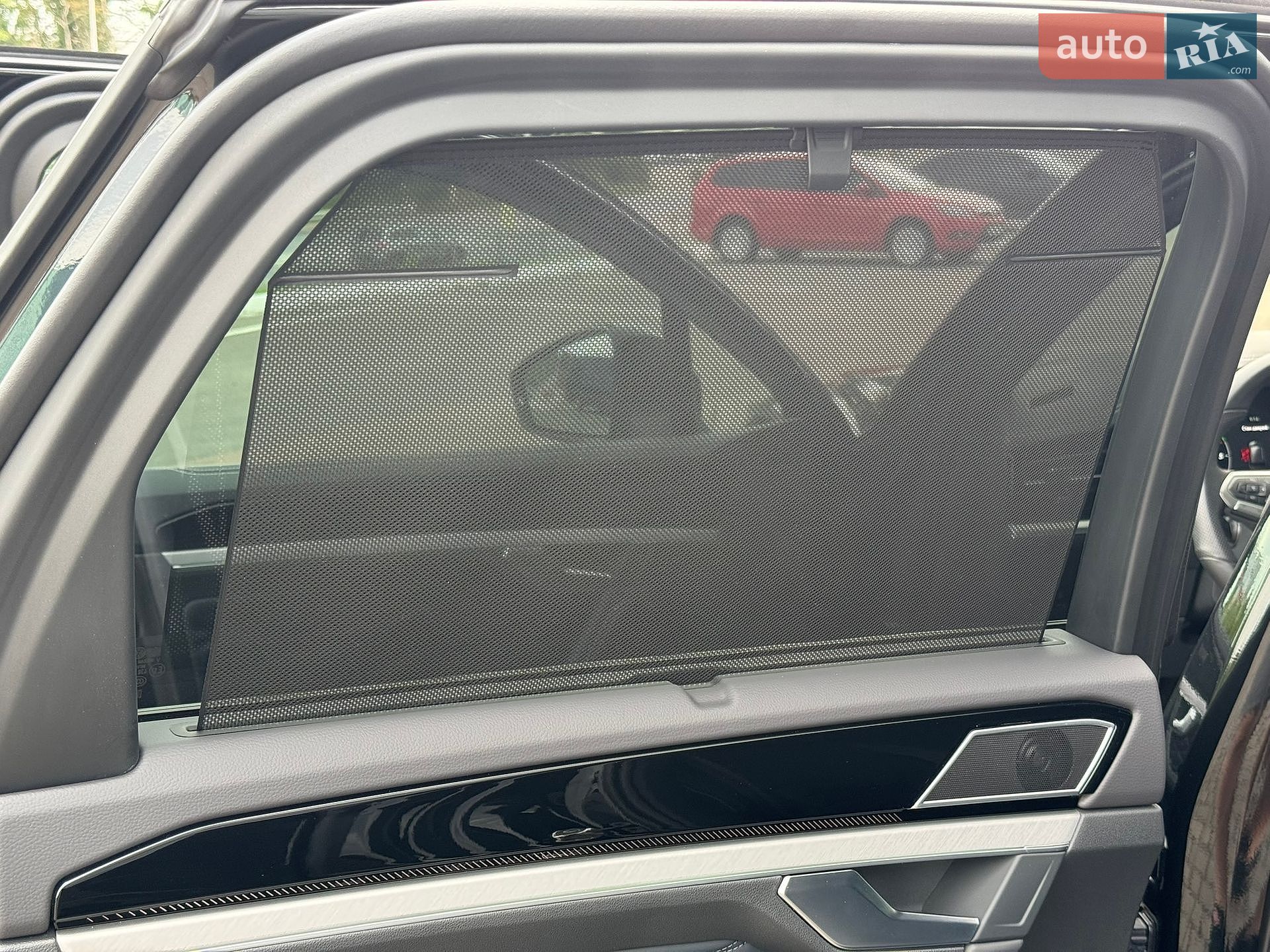 Volkswagen Touareg 2025 VIN WVGZZZCR3SD015031 фото оголошення 21 з 28