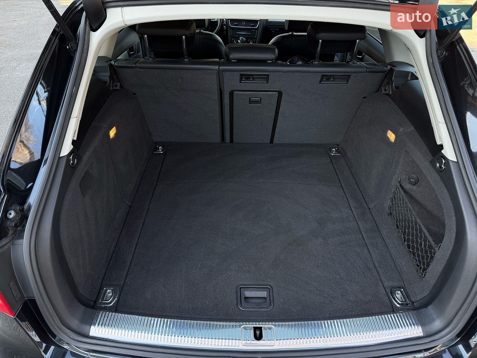 Audi A4 2011 VIN WAUZZZ8K6CA111011 фото оголошення 44 з 45