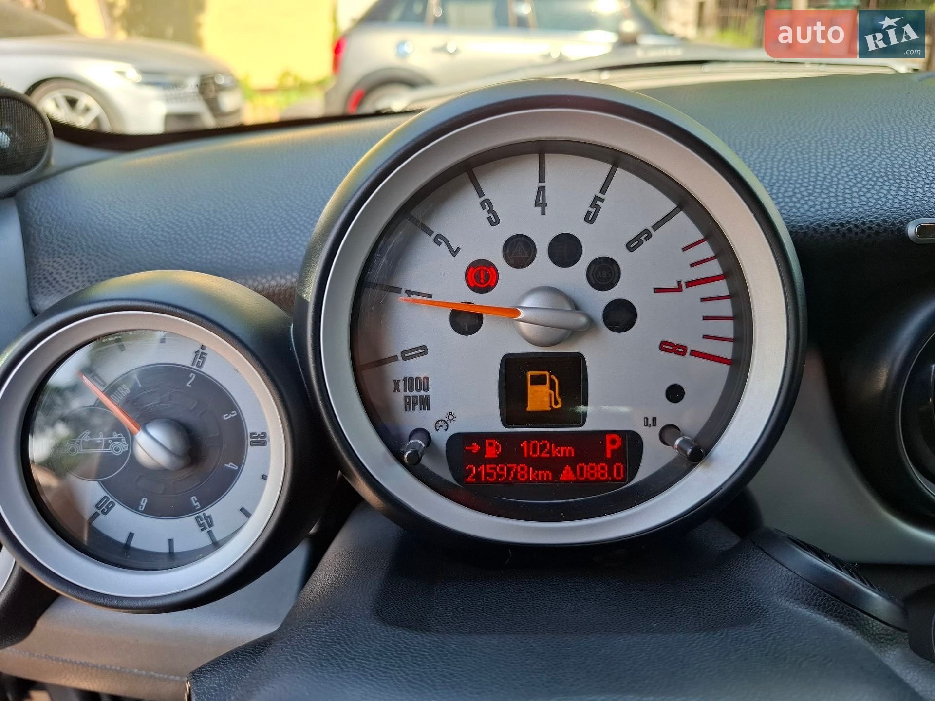 MINI Cooper 2009 VIN WMWMR31020TX68095 фото оголошення 14 з 15