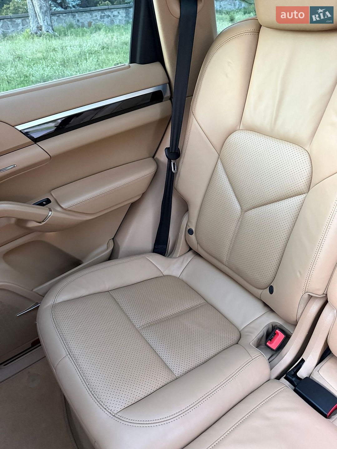 Porsche Cayenne 2013 VIN WP1AF2A21DLA43988 фото оголошення 32 з 49