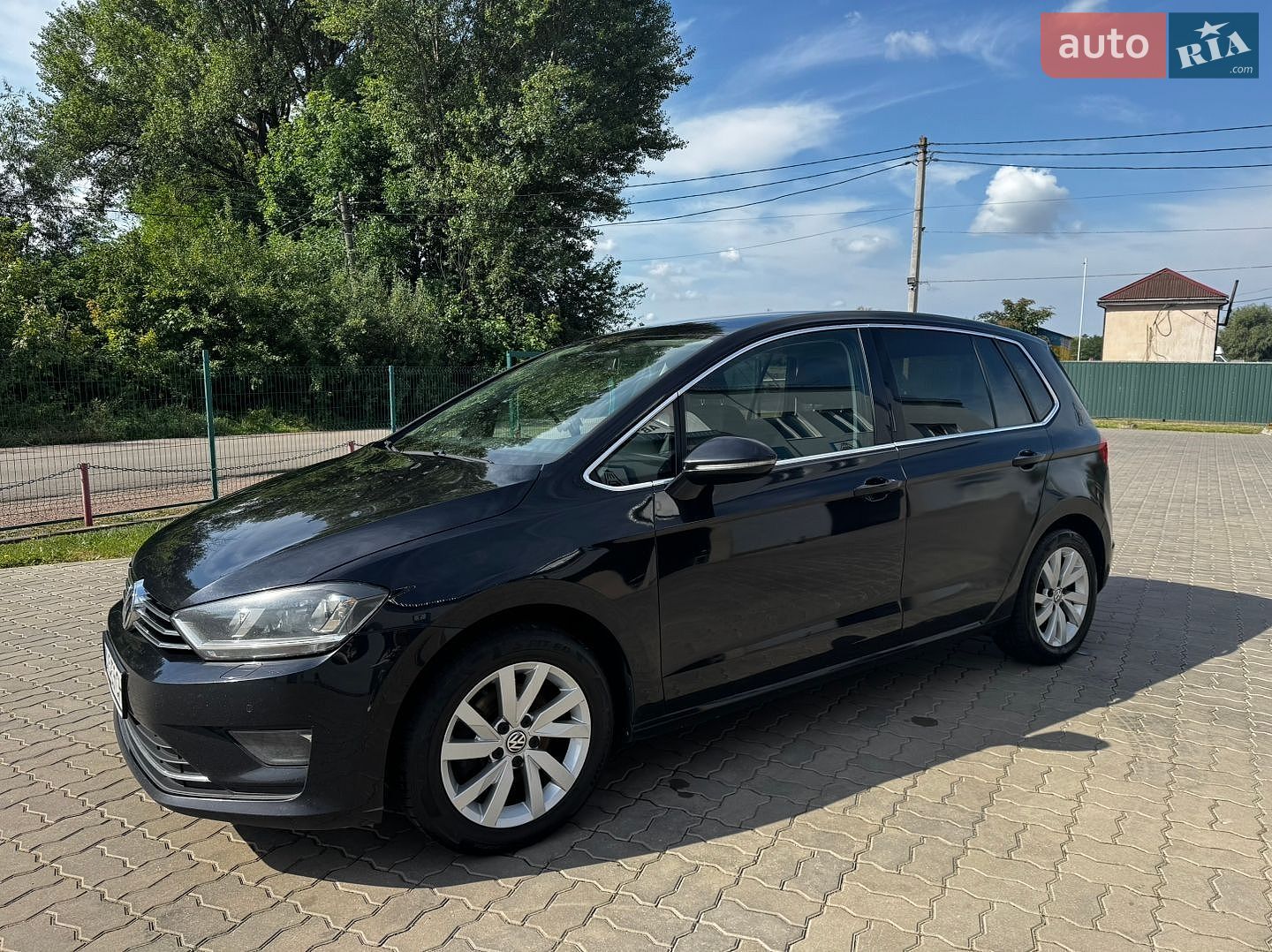 Volkswagen Golf 2015 VIN WVWZZZAUZGW515586 фото оголошення 3 з 13