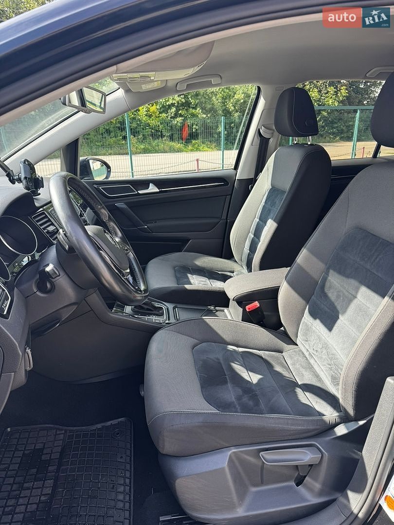Volkswagen Golf 2015 VIN WVWZZZAUZGW515586 фото оголошення 8 з 13