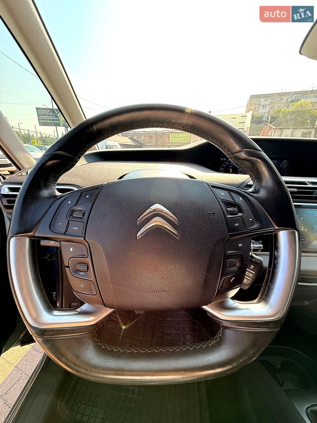 Citroen C4 Picasso 2014 VIN VF73A5FV8EJ575401 фото оголошення 13 з 29