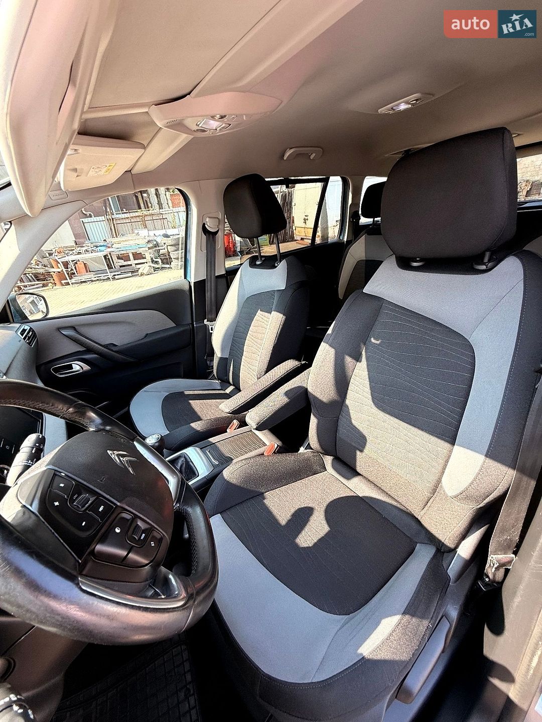 Citroen C4 Picasso 2014 VIN VF73A5FV8EJ575401 фото оголошення 14 з 29