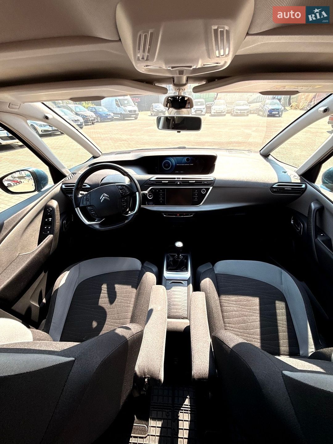 Citroen C4 Picasso 2014 VIN VF73A5FV8EJ575401 фото оголошення 16 з 29
