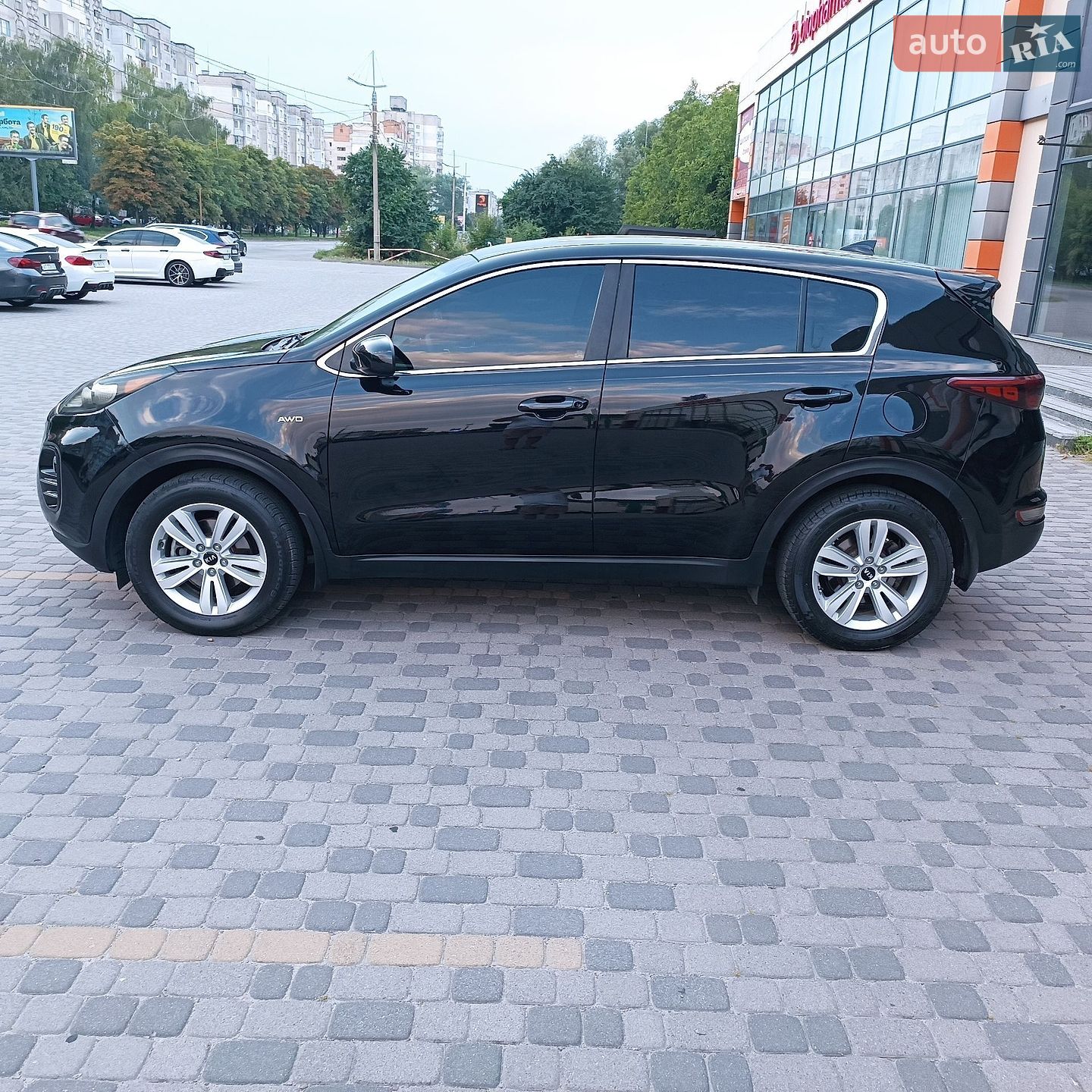 Kia Sportage 2017 VIN KNDPMCAC8H7271016 фото оголошення 7 з 29
