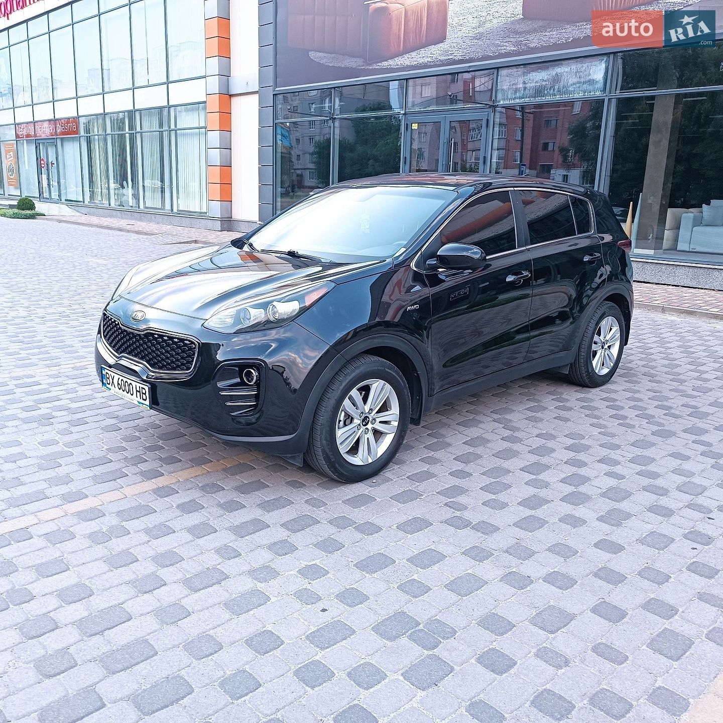 Kia Sportage 2017 VIN KNDPMCAC8H7271016 фото оголошення 4 з 29