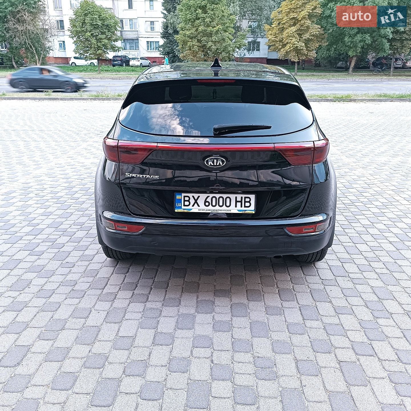 Kia Sportage 2017 VIN KNDPMCAC8H7271016 фото оголошення 13 з 29