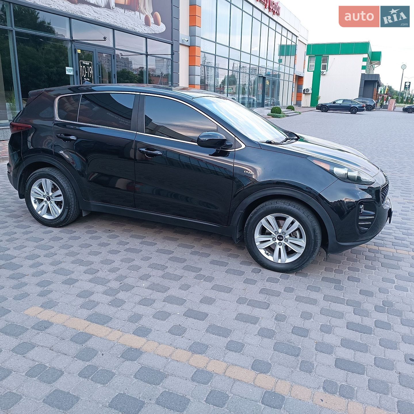 Kia Sportage 2017 VIN KNDPMCAC8H7271016 фото оголошення 18 з 29