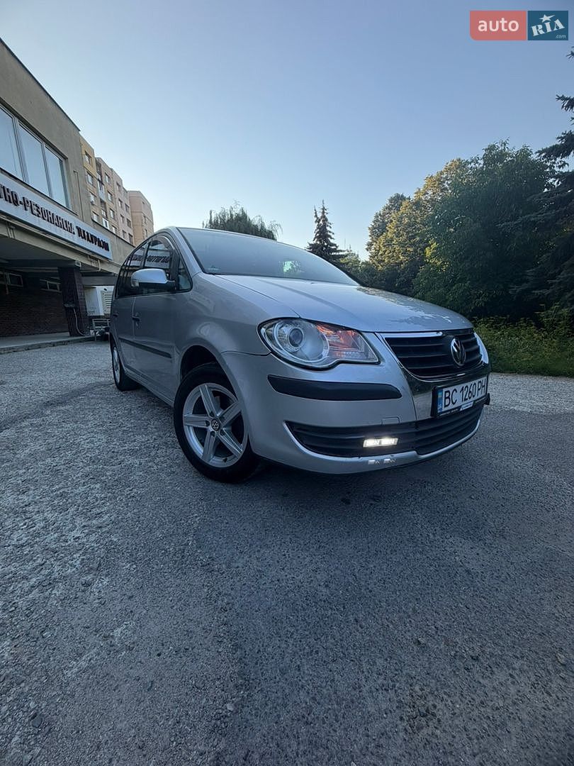 Volkswagen Touran 2006 VIN WVGZZZ1TZ7W017892 фото оголошення 3 з 12