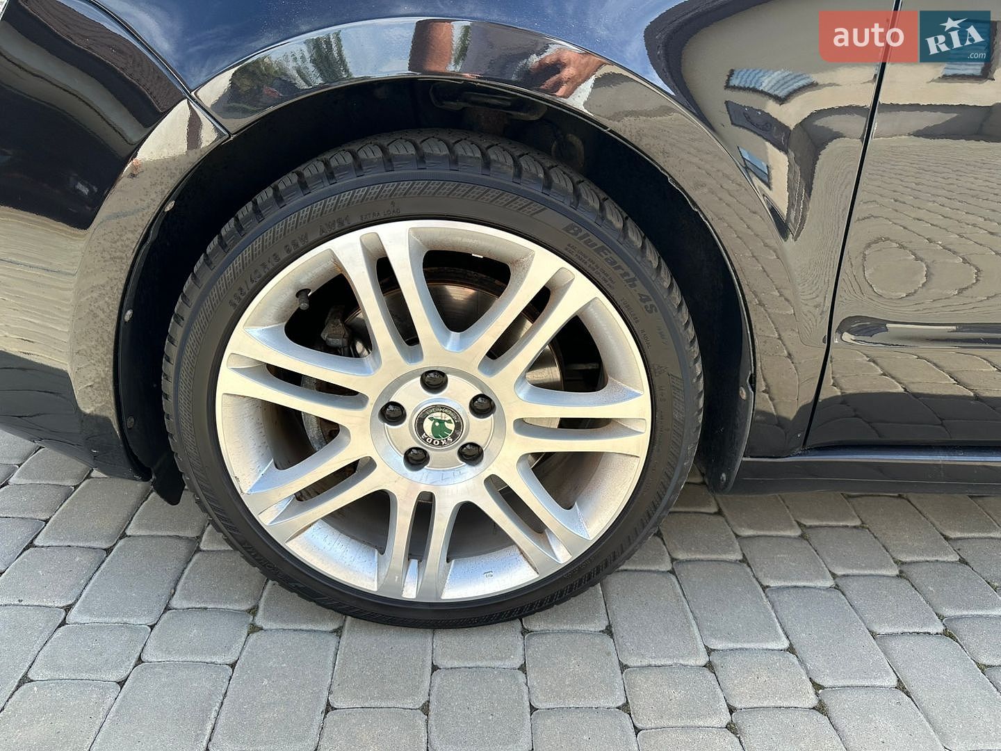 Skoda Superb 2011 VIN TMBJB93T3B9046588 фото оголошення 17 з 52