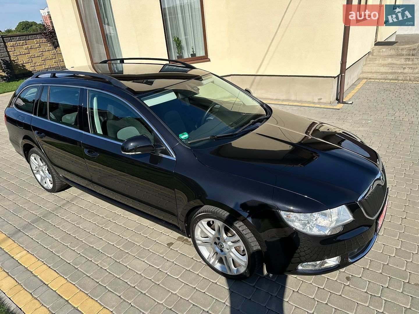 Skoda Superb 2011 VIN TMBJB93T3B9046588 фото оголошення 4 з 52
